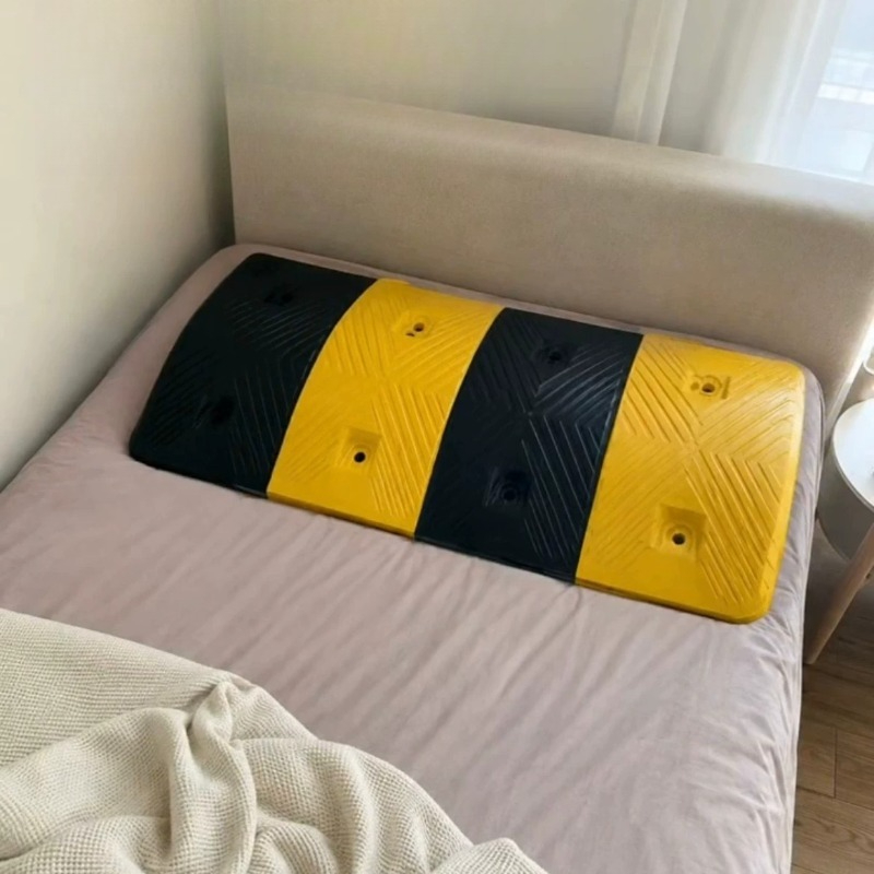 Funny Speed Bump Prank Pillow, - Prank Toys recension och pris